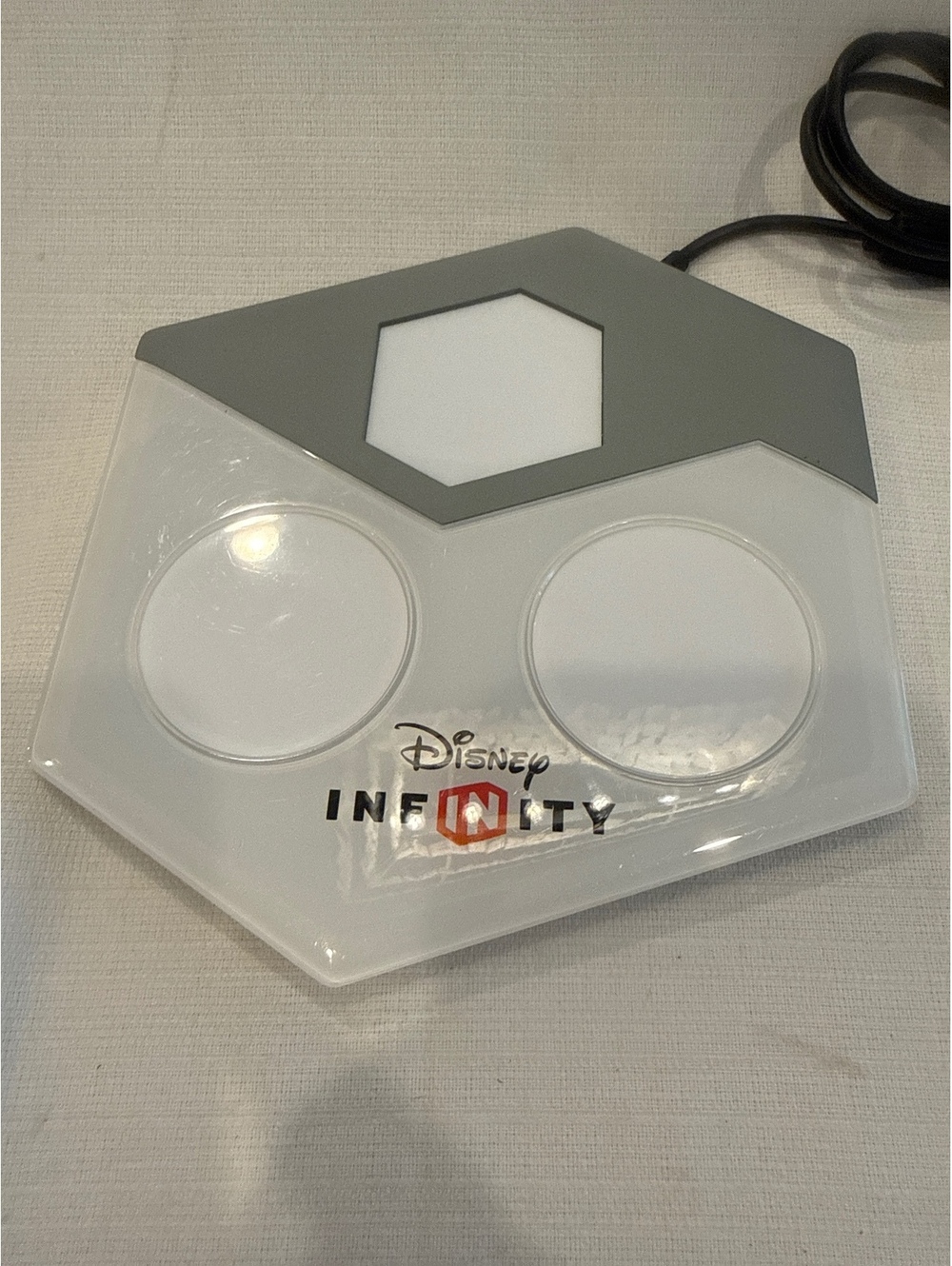 Disney Infinity Base for Video Game Figures andPower Discs PlayStation Nintendo